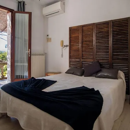 Les Orangers 호텔 2*