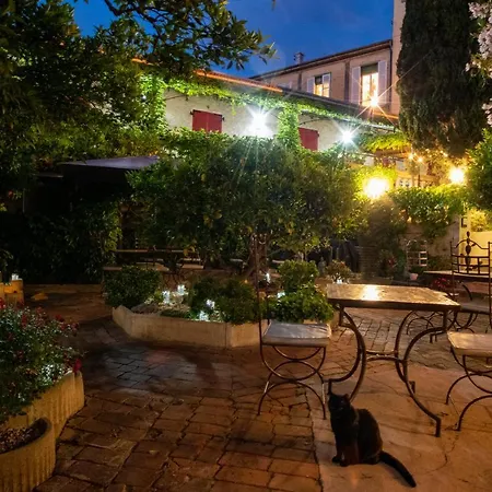 奥兰治酒店 耶尔