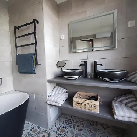 奥兰治酒店 耶尔